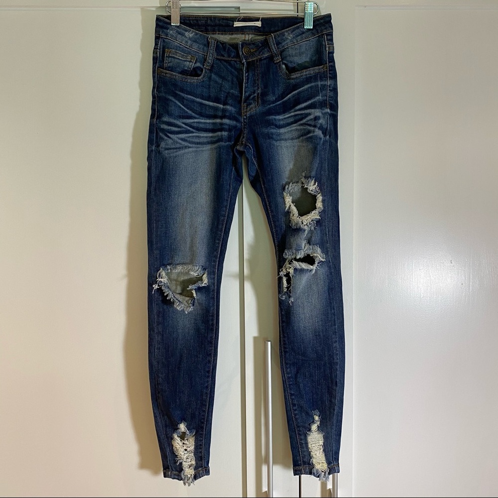 Machine Denim Skinny Stretch Distressed Jeans
